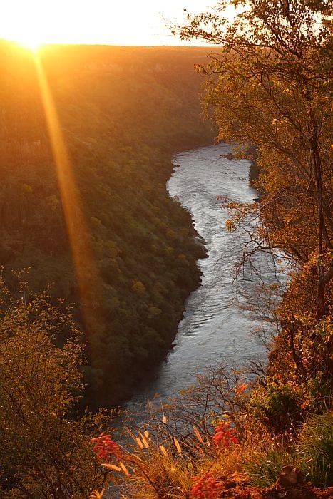 Gorges-Lodge-sunrise-KB