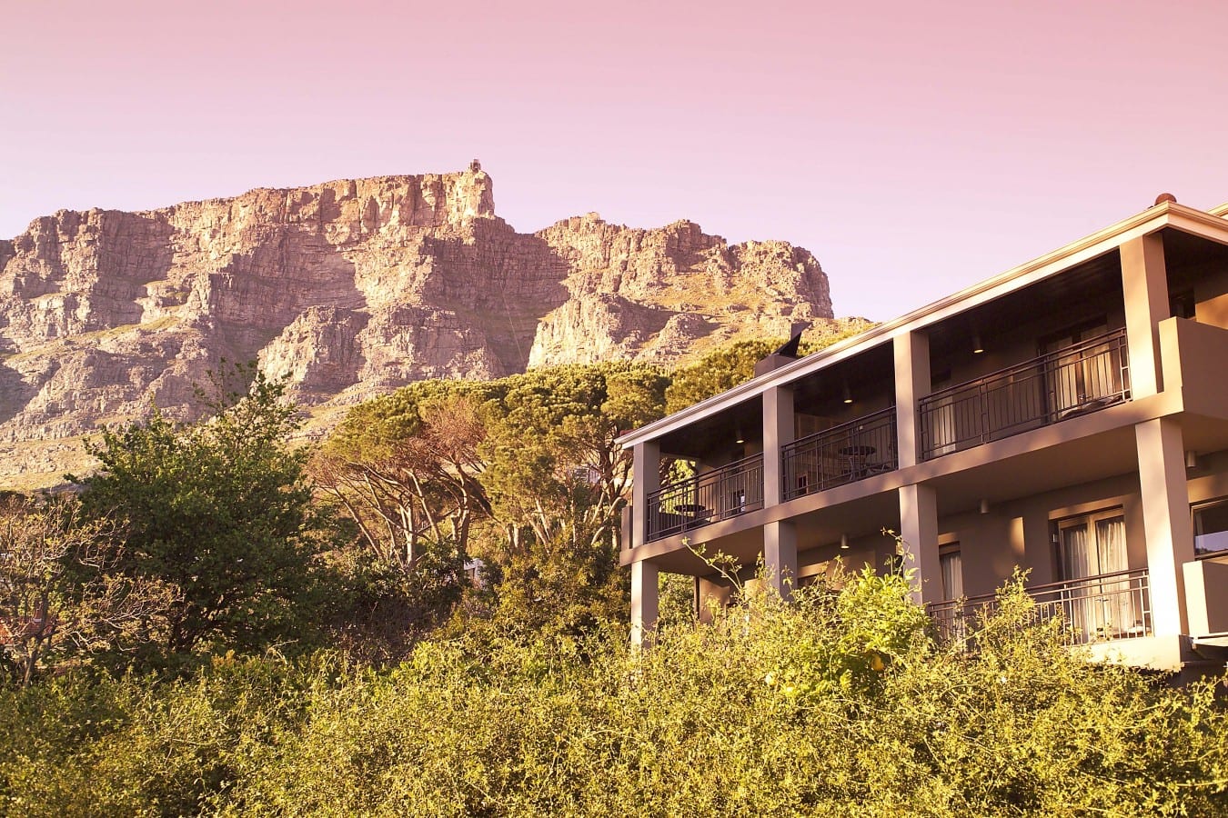 Kensington-Place-mountain-view - Romantic Hotels in Cape Town