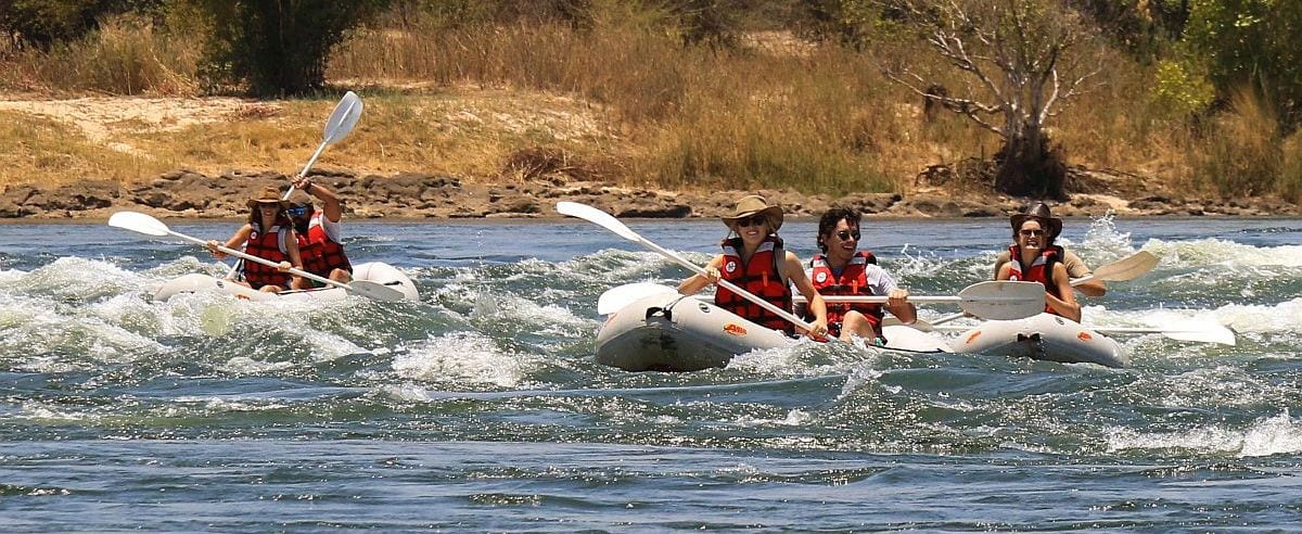 Victoria Falls Tours - canoeing on Zambezi
