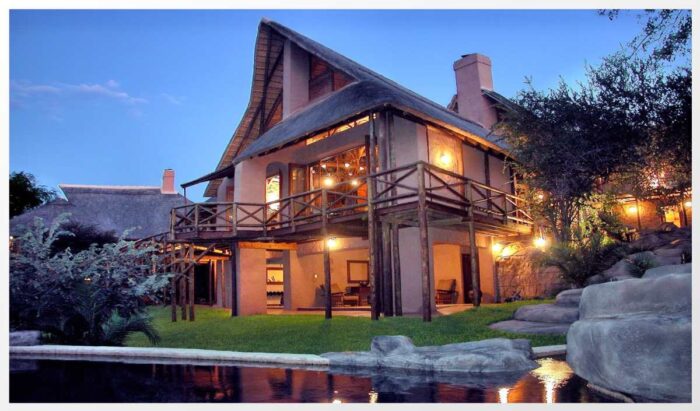 Cedarberg Travel | Kruger Safari & Massinga Romantic Combo Offer