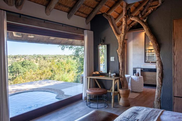 Cedarberg Travel | Leopard Hills Private Game Lodge